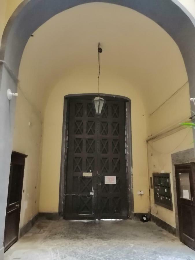 Ad Un Passo Dal Duomo "2" Apartment Napoli Ngoại thất bức ảnh